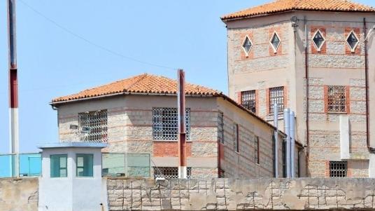 Il viceministro: «Ispezione in corso a Badu 'e Carros, da lì non si fugge da soli»