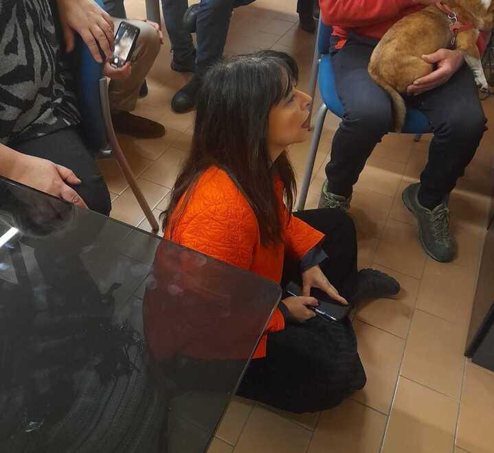 «È proprio vero?» La commozione dei sostenitori di Elly