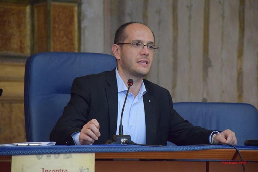 
	Francesco Obino, ex direttore della Fondazione

