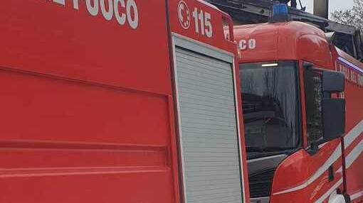 Sassuolo. Sottottetto a fuoco a Montegibbio: residenti in strada