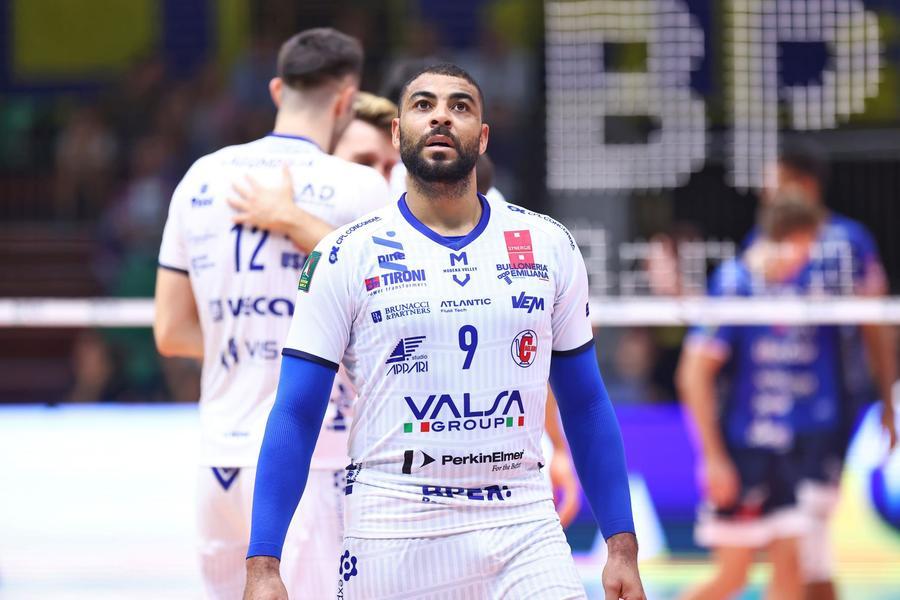 Modena Volley, Ngapeth squalificato sette giorni per la lite-social con Travica