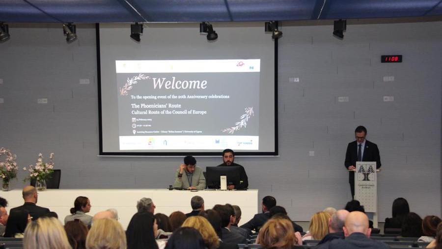 Un momento dell'assemblea che si è tenuta nei giorni scorsi a Nicosia