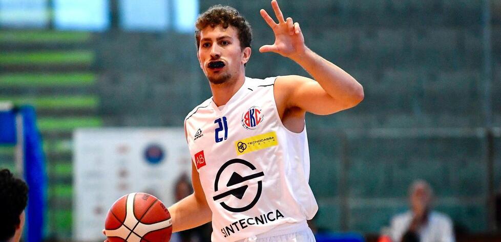 Sintecnica aggressiva e determinata