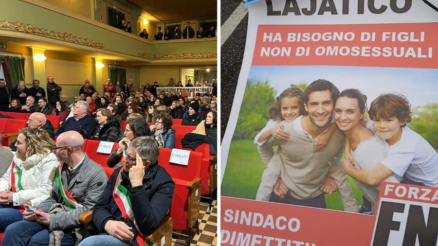 Volantini omofobi a Lajatico: «Il paese non ha bisogno di omosessuali ma di bambini». Il sindaco: «Dopo lo choc abbiamo avvertito le forze dell’ordine» – Video