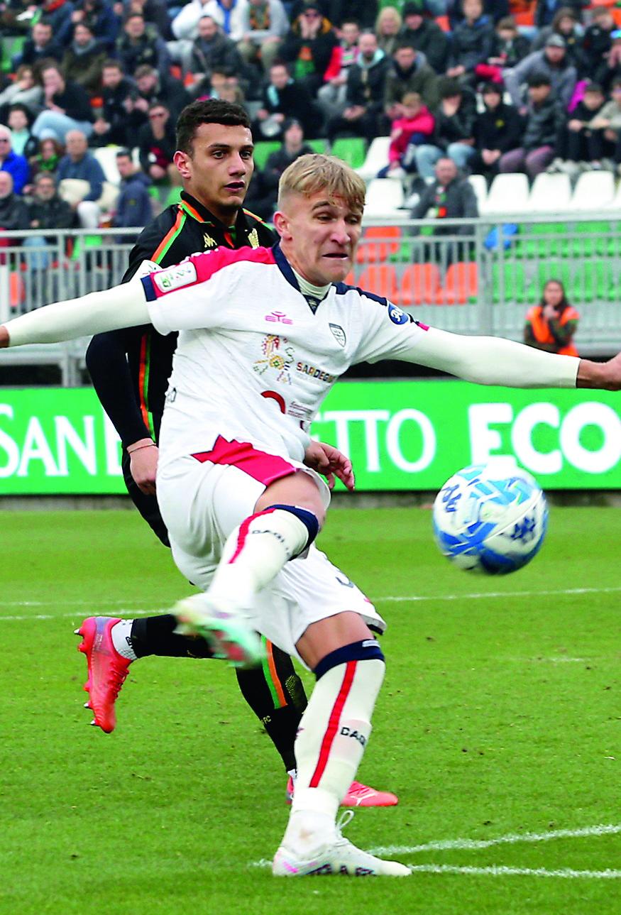 Arriva il Genoa, Cagliari regalati una vittoria da A