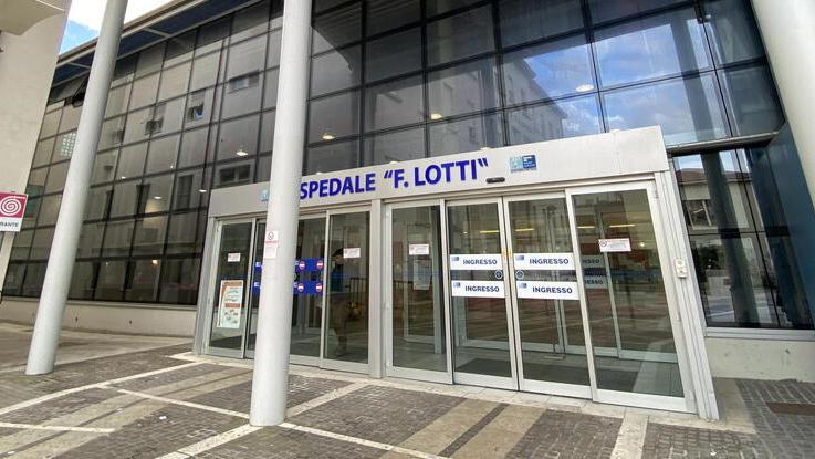 Primario trasferito sindaco e direttrice Asl bacchettano Costa
