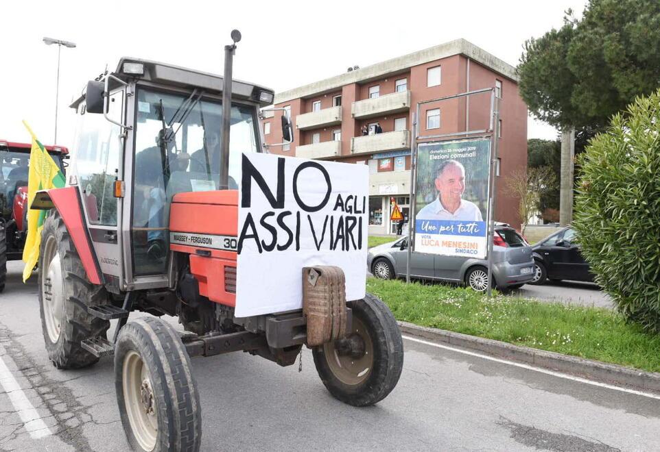 Assi viari, centinaia di terreni da espropriare per il tratto: tutti i nomi dei proprietari di Capannori