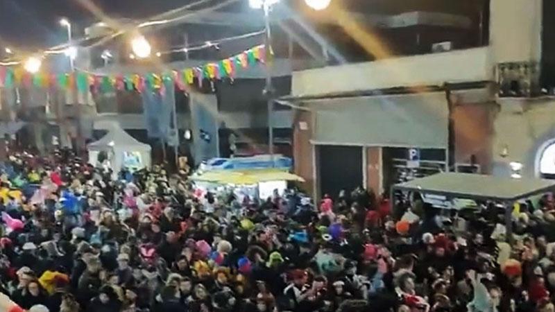 Viareggio, pestato a sangue in Darsena: è intervenuto per dividere due ragazzine che litigavano