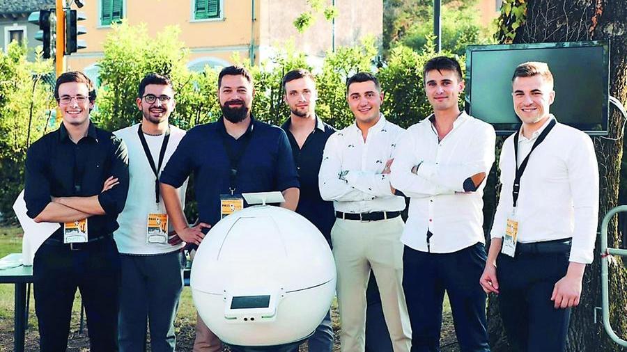 Hoooly! Cestino intelligente che riduce l’inquinamento