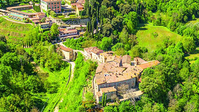Arezzo, la tenuta bio ed ecosostenibile dei Ferragamo dove gli animali vivono liberi e felici