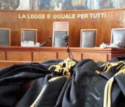 «Ammazzo te e la tua famiglia» Arrestato per maltrattamenti