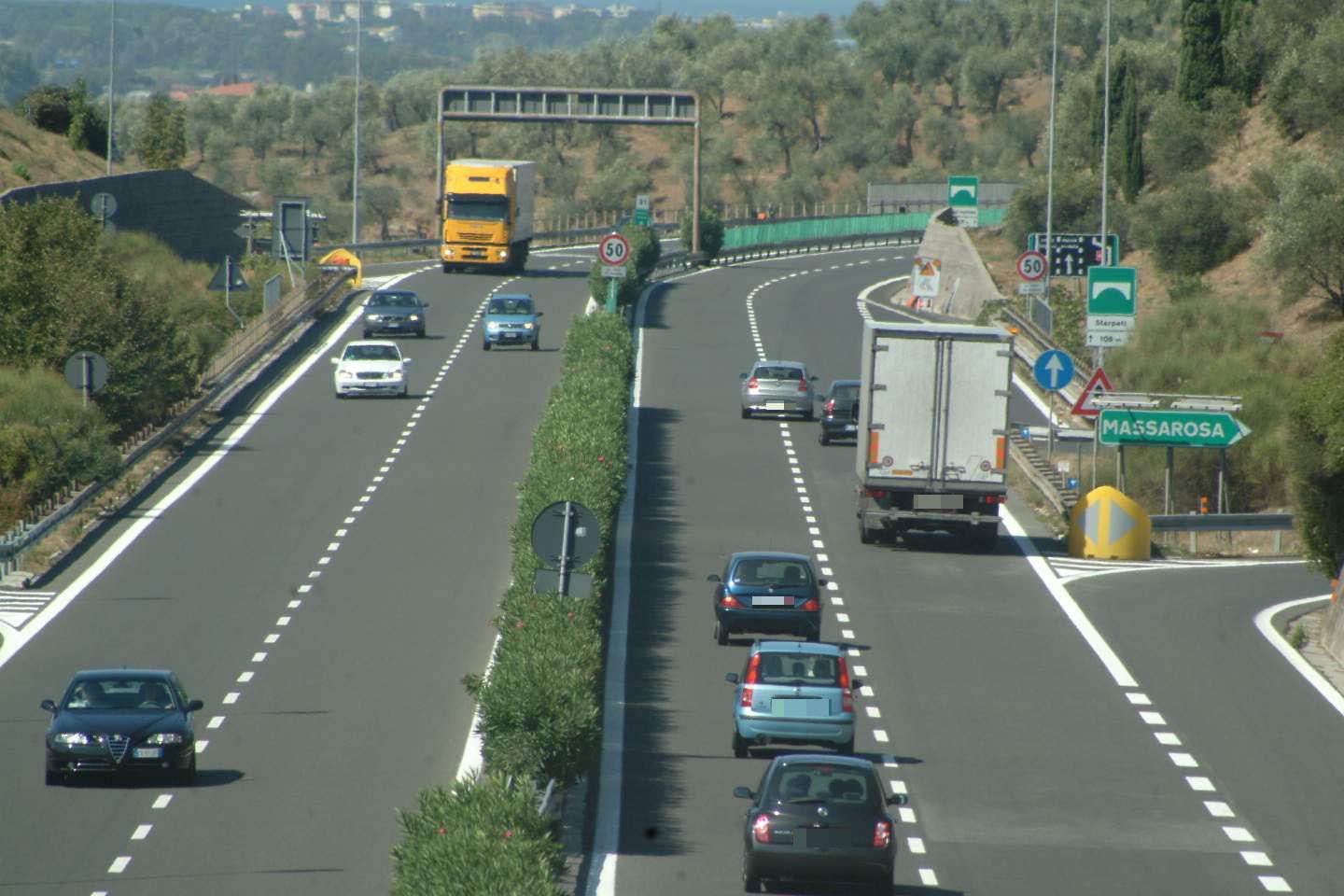 Bretella gratuita fino al 10 marzo tra i caselli di Viareggio e Massarosa