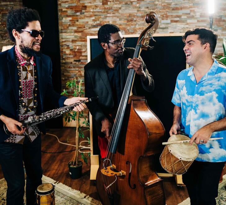 Ad Alghero suggestioni cubane con il Trio Mejunje di Michael Olivera 