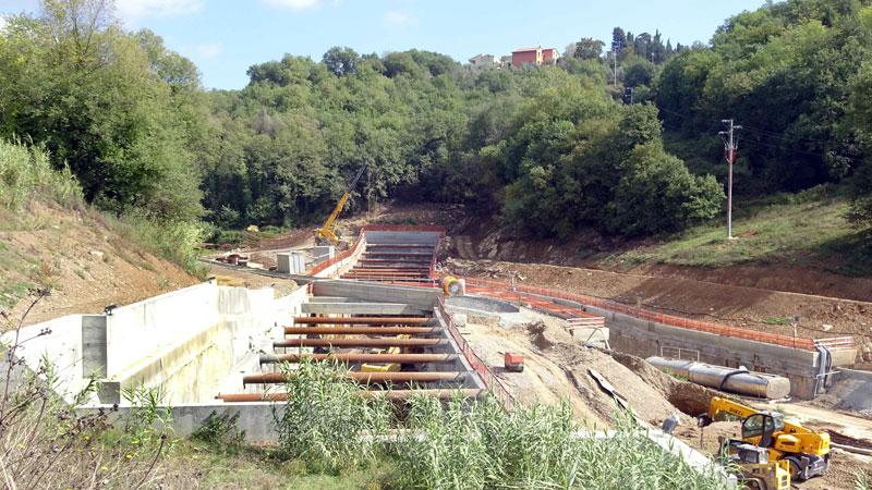 Pistoia, raddoppio ferroviario: un’odissea senza fine. Ancora fermi i lavori in galleria