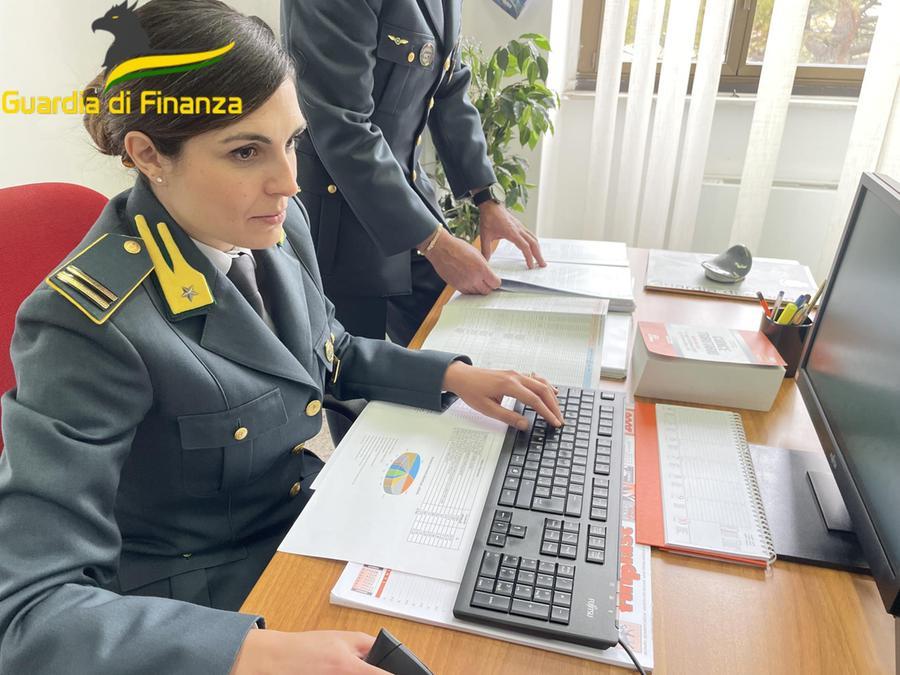 Cagliari, sette denunciati per bancarotta: sequestrati beni per 2,6 milioni