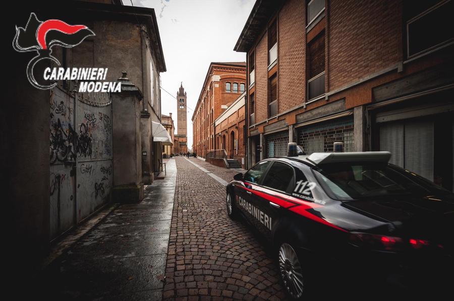 Carpi e Bassa Modenese, carabinieri chiudono due bar. Titolari multato per complessivi 22 mila euro