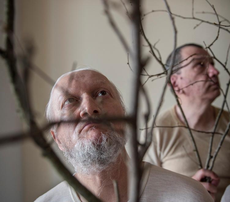 “Vladimiro, Estragone e i loro cugini” in perenne e inesorabile attesa 