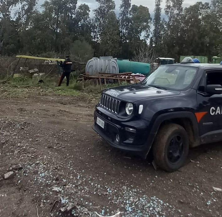 Mega discarica abusiva scoperta dai carabinieri a Cala Sinzias