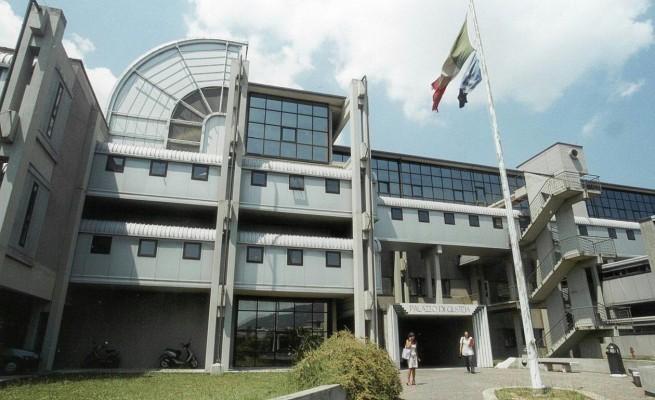 Al lavoro sette giorni su sette, condannati i titolari del pronto moda per sfruttamento