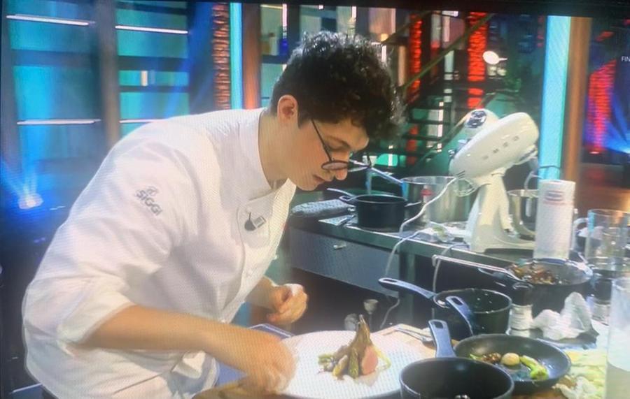MasterChef: il sardo Bubu battuto sul filo di lana