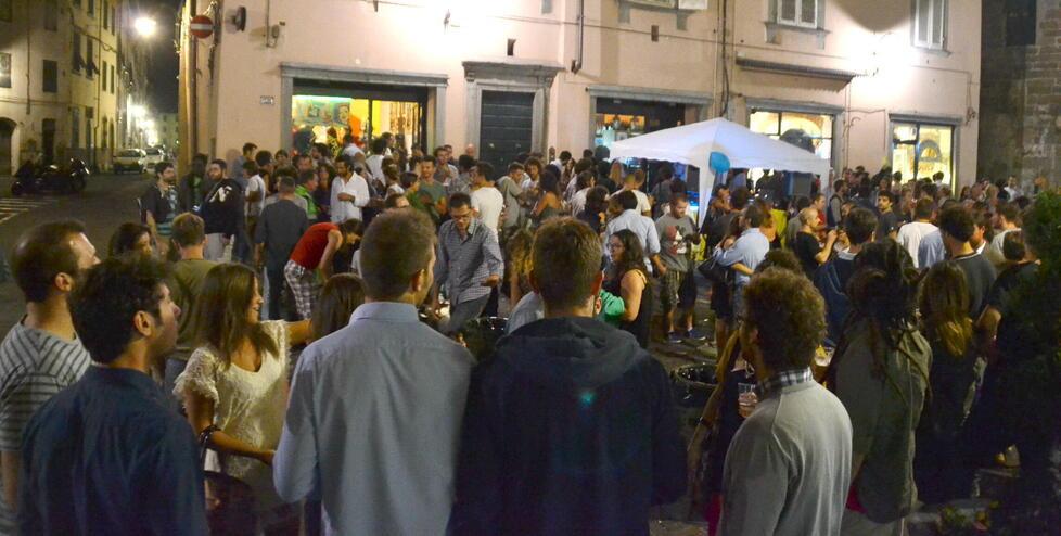 Eventi in Corso Garibaldi e via Rosi: a Lucca arrivano le deroghe per i rumori anche nella zona arancione