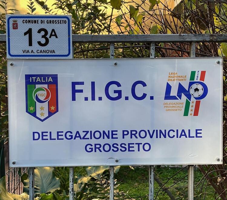 Orbetello, bagarre a fine partita: e l’arbitro chiama i carabinieri 