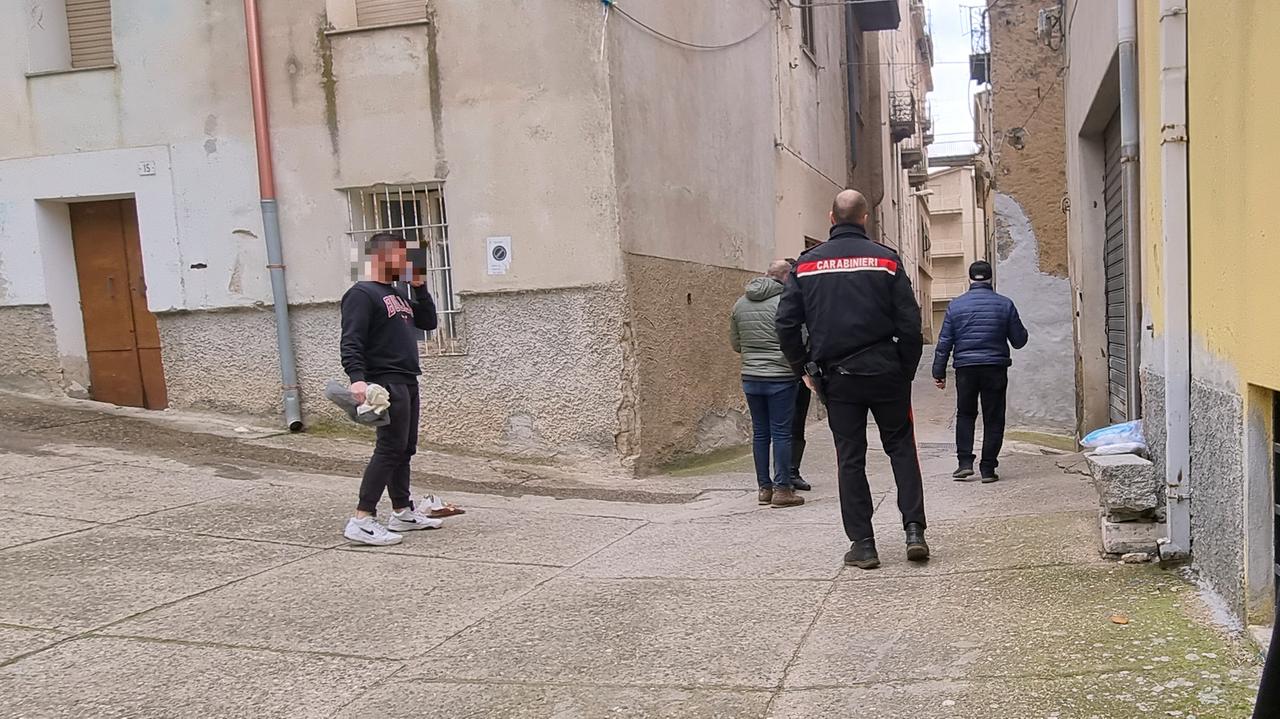 A Bitti dopo l'omicidio (foto Massimo Locci)