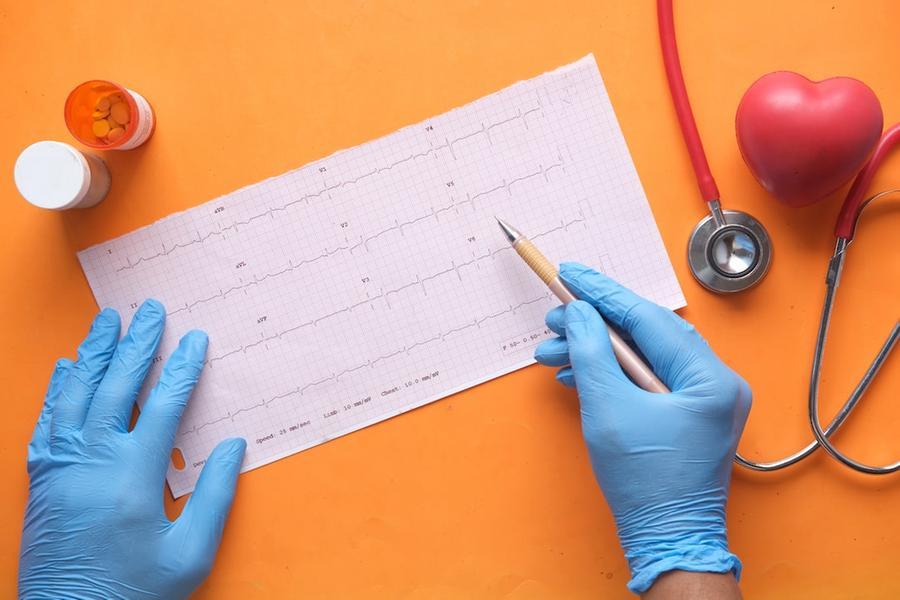 Falso cardiologo denunciato: rilasciava anche certificati per fare sport. Come è stato scoperto e le accuse