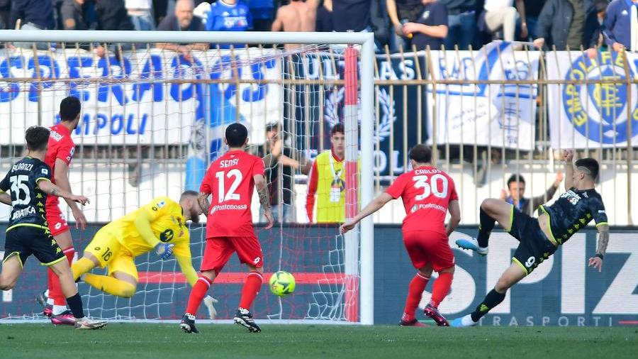 La rete di Martin Satriano per il momentaneo 1-1