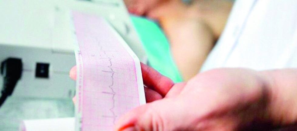 Elettrocardiografo e prezzi modici: il sistema ideato dal cardiologo elbano senza laurea