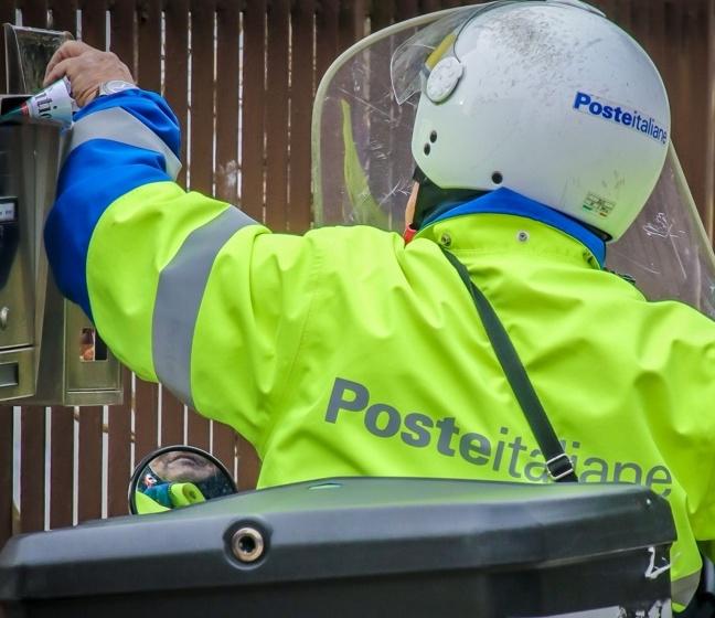 Lettere e raccomandate non arrivano: azione legale del sindaco contro Poste