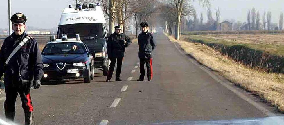 Jolanda, moto nuova con tracce di sangue abbandonata in un fosso