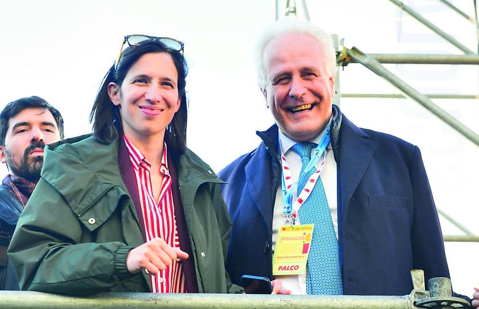 Giani aggiusta la rotta dopo la vittoria di Schlein: «Confronto col Pd ma io rispondo a ventidue sigle»