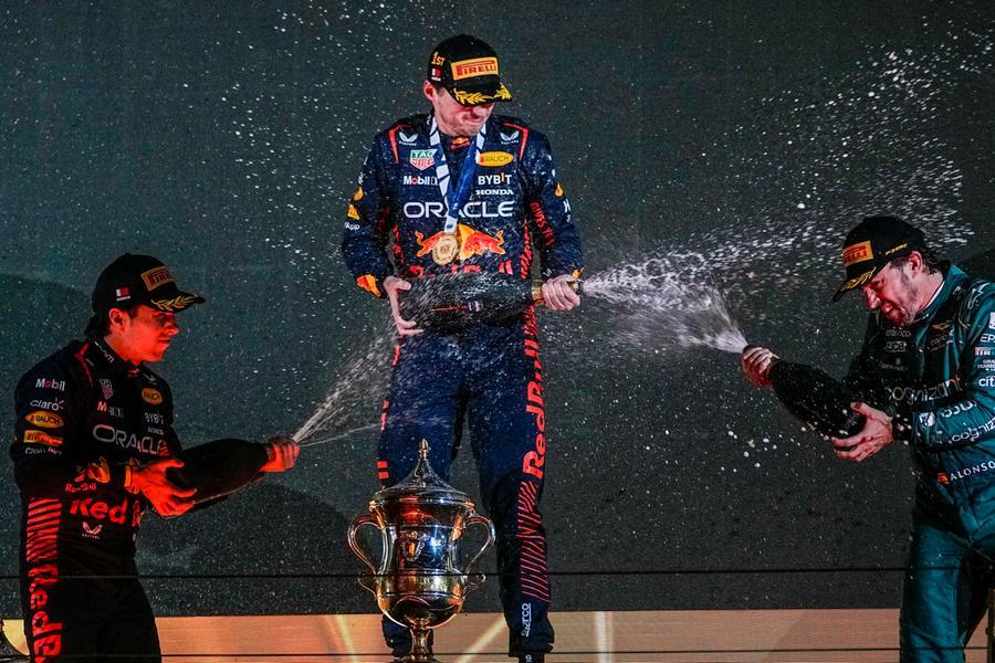 Gp Bahrain. «Finalmente primo qui Il problema maggiore era gestire le gomme» Verstappen molto soddisfatto