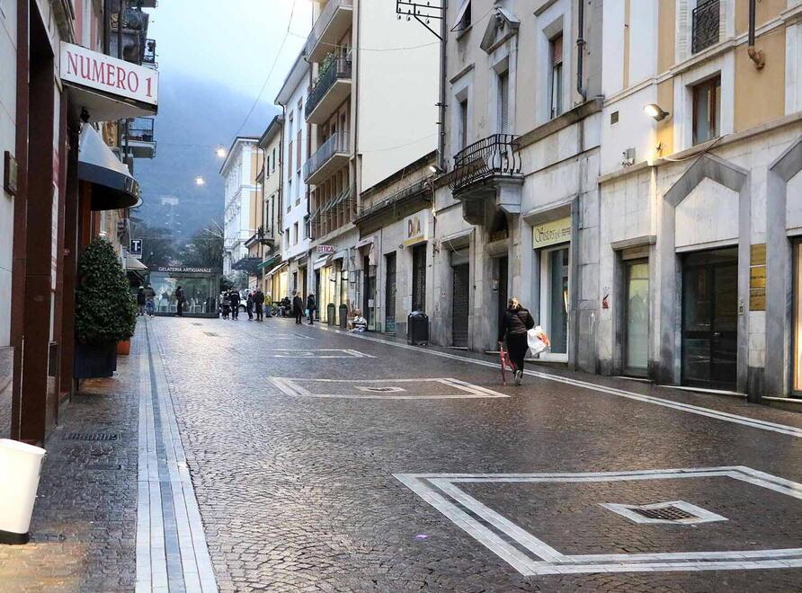 Rivitalizzare il centro storico di Carrara: i negozianti vanno in Comune