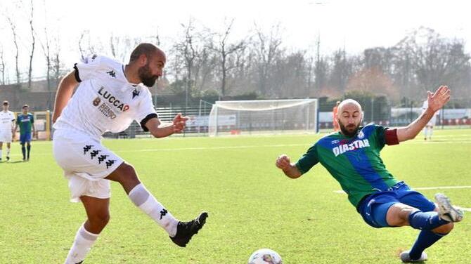 Va al Seravezza con il gol di Putzolu il derby salvezza nella tana del Tau