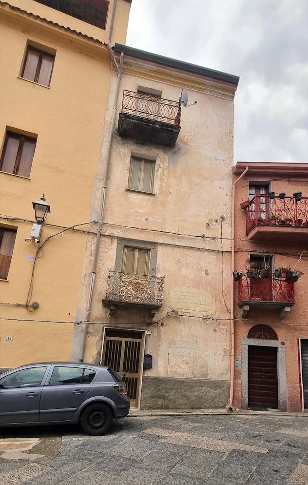 
	La casa dei fratelli Pittalis a Bitti

