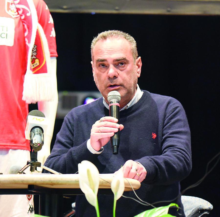 Patron Lamioni a tutto campo: «Grandi progetti per il mio Grifone» 