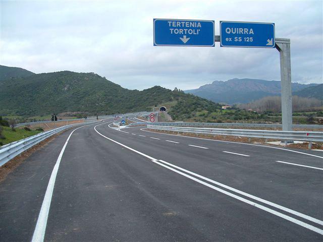 Cantieri sulla nuova 125: traffico deviato per i lavori all’altezza di Tortolì