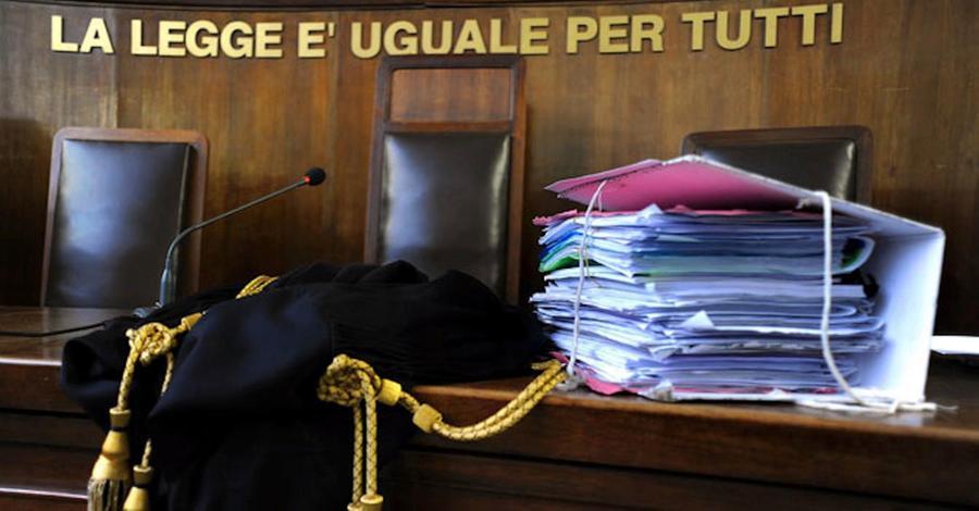 Occupavano le case popolari ma non ne avevano diritto: sono 16 i rinviati a giudizio