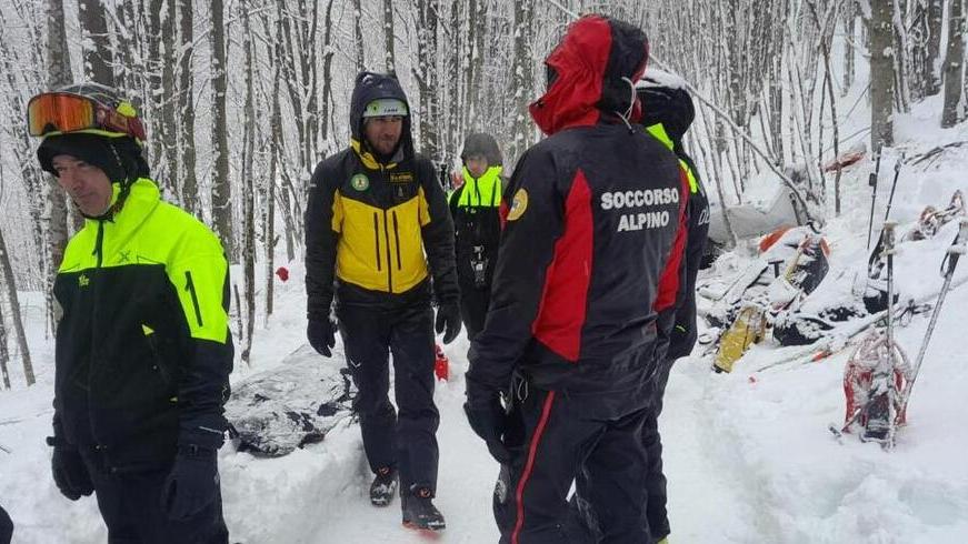 Pilota morto sull’aereo in Appennino Le ali ghiacciate causa della caduta