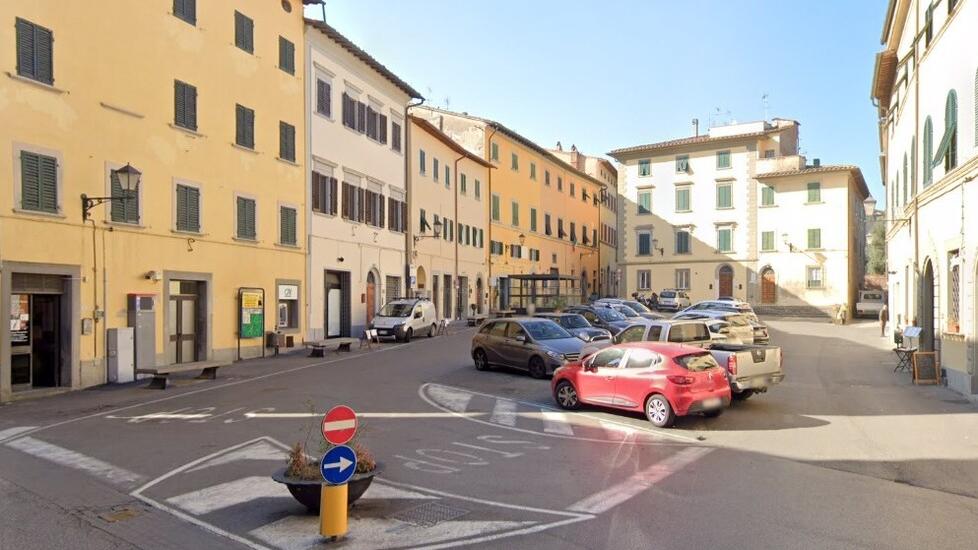 Ztl bocciata dai negozianti di San Miniato: «Le vendite sono crollate»