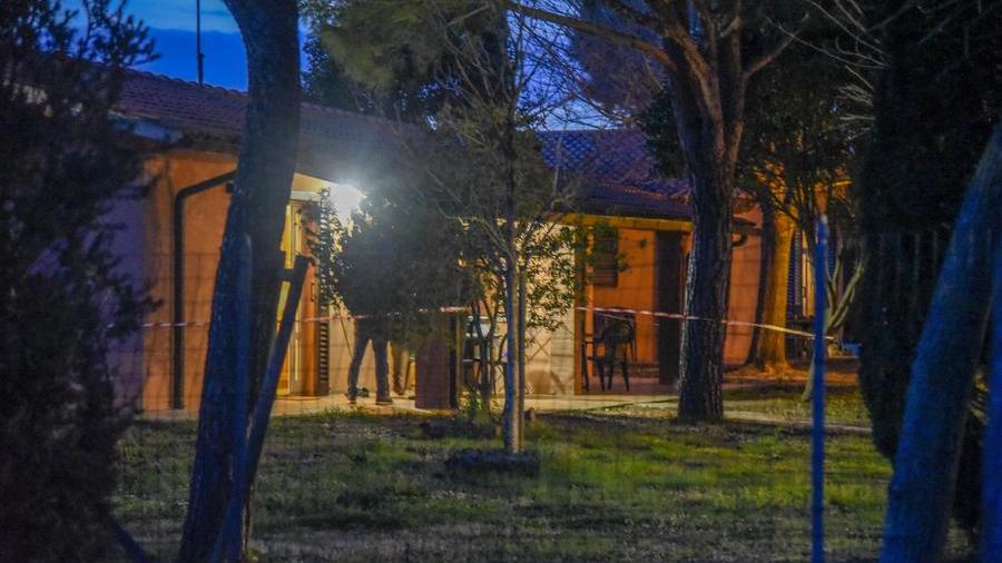 La casa dell'agriturismo in cui è stata trovata la salma (foto Agenzia Bf)