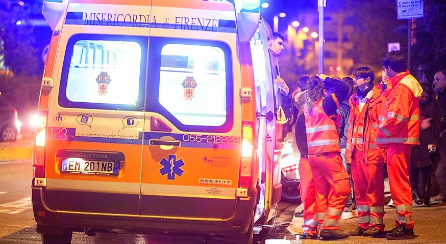 Firenze, autobus investe una donna in piazza Stazione: la vittima è in gravissime condizioni