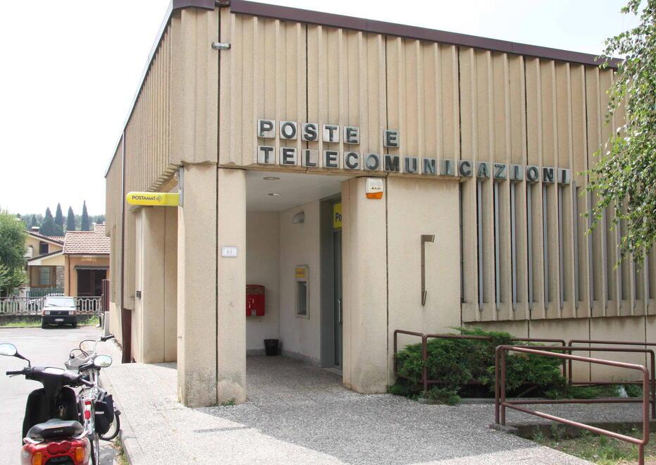 Massarosa, due uffici postali sono chiusi: disagi per diecimila persone