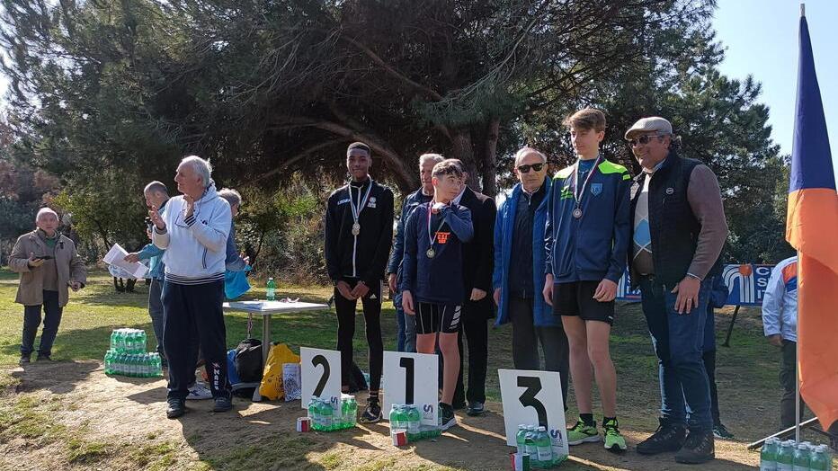 Massa, Gran Prix di Cross del Csi: alla Stracarrara il trofeo Certosino