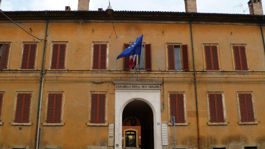 Ferrara, casa della Patria Cavalieri. Recupero tra le polemiche