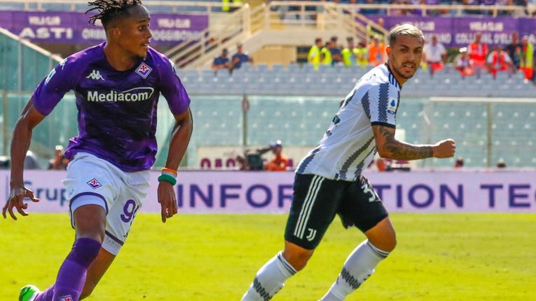 Si finge malato e va a vedere Fiorentina-Juve: licenziato, il giudice lo reintegra