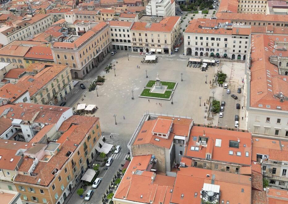 Sassari, il Comune studia un grande evento: portare la lirica in piazza d’Italia