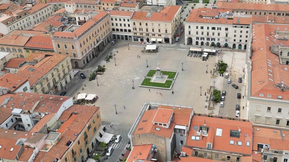 Sassari, il Comune studia un grande evento: portare la lirica in piazza d’Italia